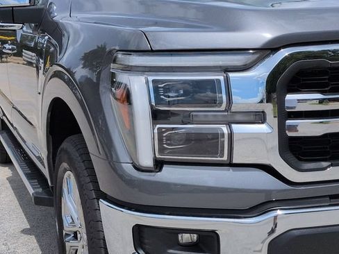 Used 2025 Ford F150 Lariat w/ Equipment Group 501A Mid AWD/4WD image 11