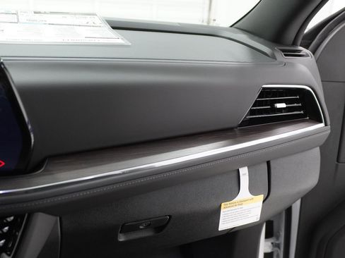 New 2026 Chevrolet Tahoe LS RWD image 33