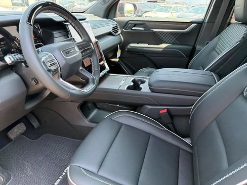 New 2026 GMC Acadia Denali w/ Super Cruise Package AWD/4WD image 16
