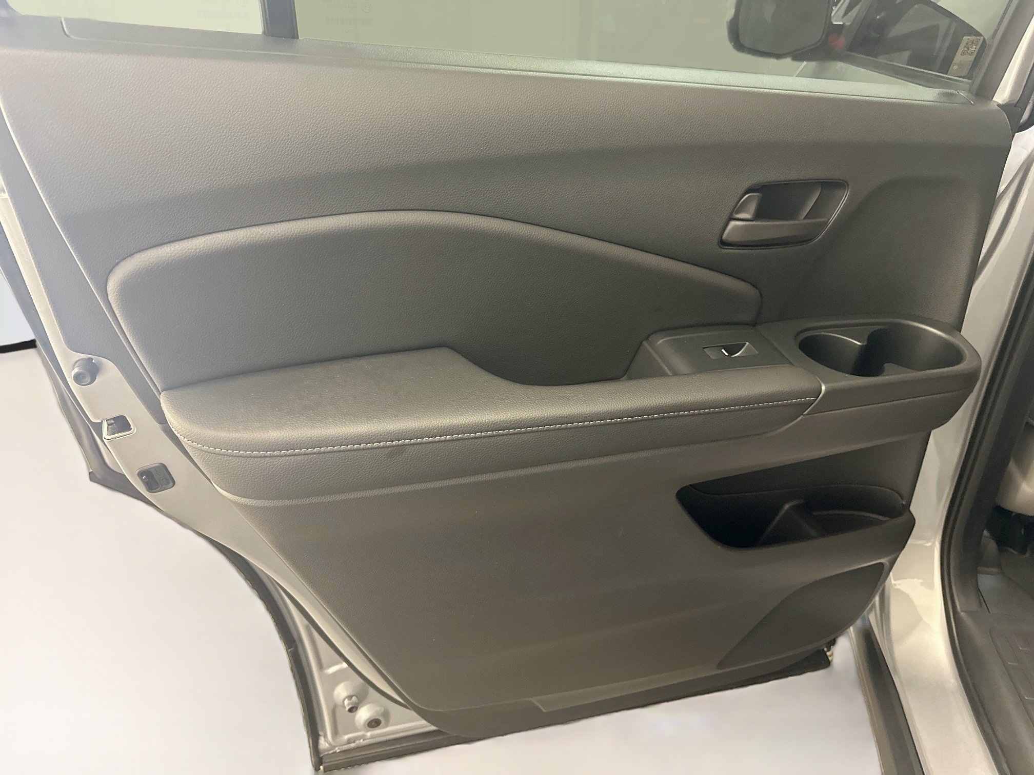 Used 2023 Honda Passport EX-L image 27