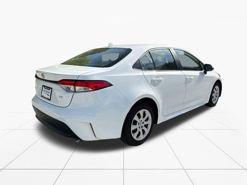 Used 2023 Toyota Corolla LE FWD image 8