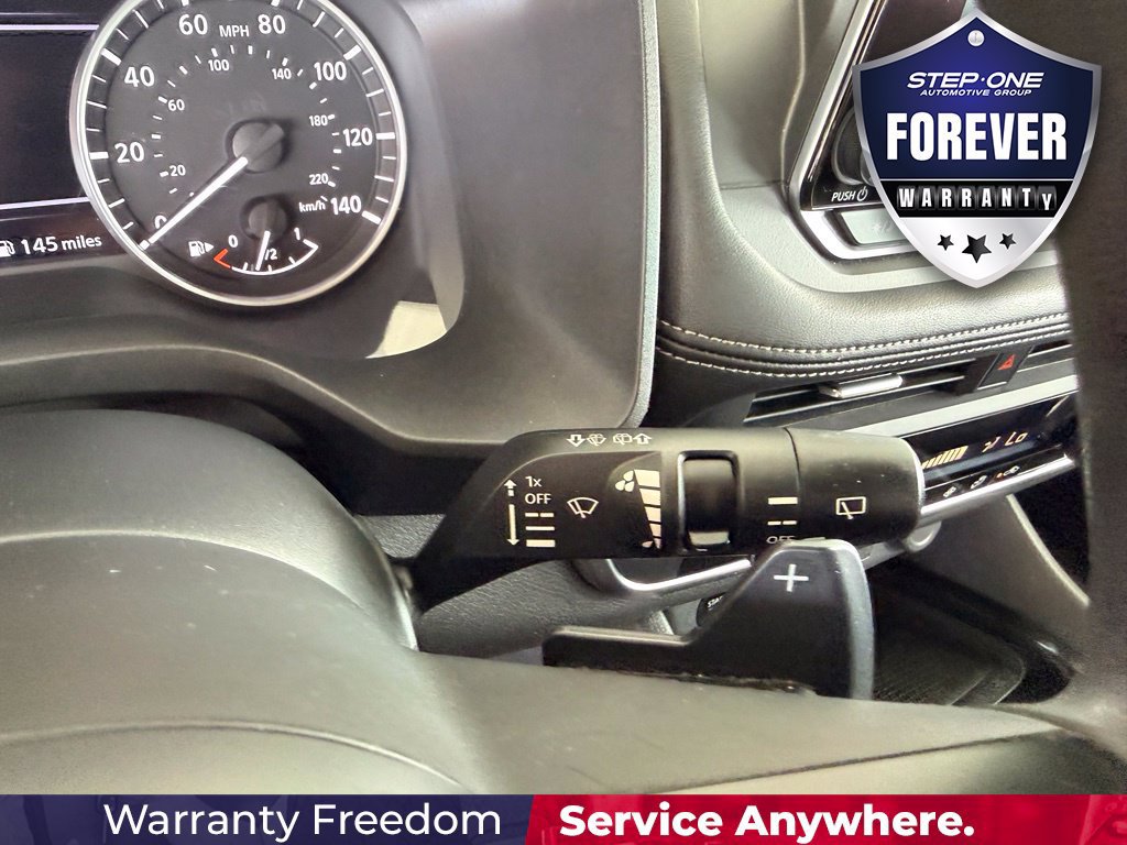 Used 2024 Nissan Rogue SV AWD/4WD image 22