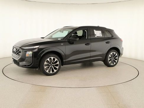 New 2026 Audi Q3 quattro 2.0T AWD/4WD image 13