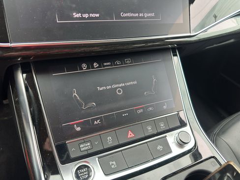 Used 2022 Audi Q7 3.0T Premium Plus AWD/4WD image 22