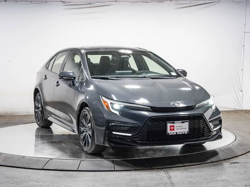 Certified 2024 Toyota Corolla SE w/ SE Package FWD image 6