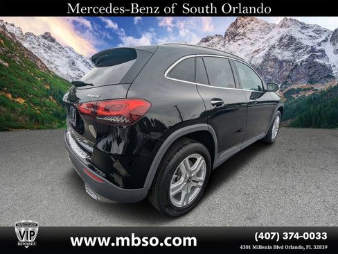 Certified 2022 Mercedes-Benz GLA 250 4MATIC w/ Premium Package Lite image 15