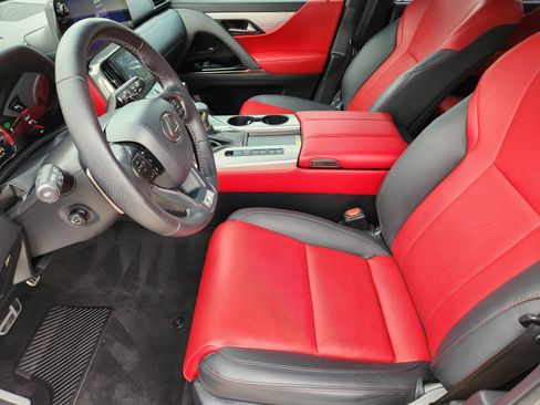 Used 2024 Lexus LX 600 F Sport AWD/4WD image 5