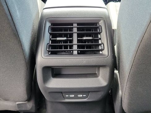 Used 2026 Volkswagen Tiguan S FWD image 10