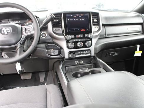 Used 2025 RAM 3500 Big Horn AWD/4WD image 28