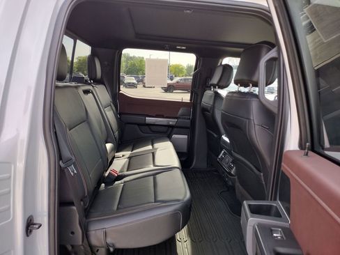 Used 2022 Ford F150 Lariat AWD/4WD image 18