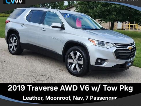 Used 2019 Chevrolet Traverse LT AWD/4WD image 1