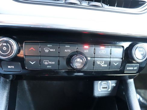 Used 2024 Jeep Compass Limited AWD/4WD image 35
