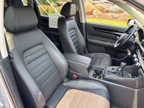Used 2025 Honda CR-V EX-L image 13