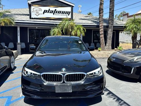 Used 2018 BMW 530i RWD image 3