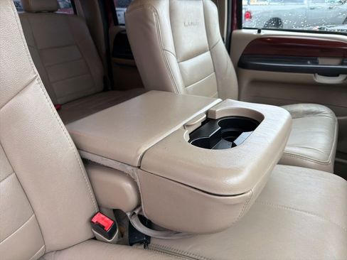 Used 2006 Ford F350 Lariat image 41
