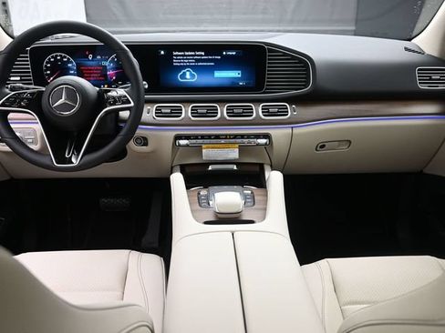 New 2026 Mercedes-Benz GLE 350 4MATIC image 9