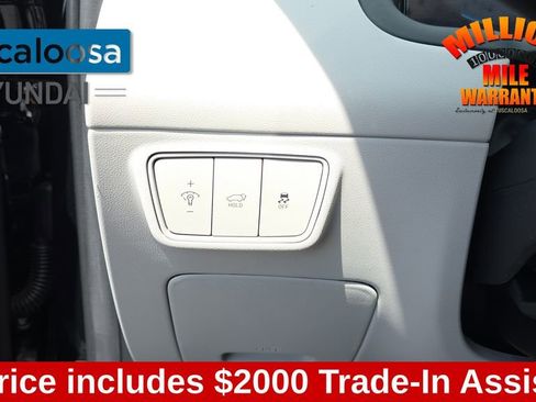 Used 2023 Hyundai Tucson Limited w/ Winter Package image 14