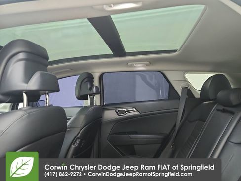 Used 2023 Kia Sportage SX image 31