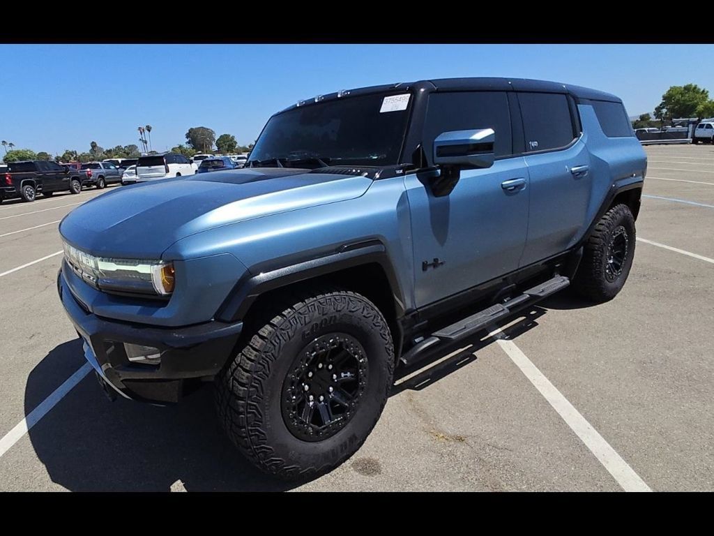Used 2024 GMC Hummer EV 3X w/ Omega Edition AWD/4WD image 3
