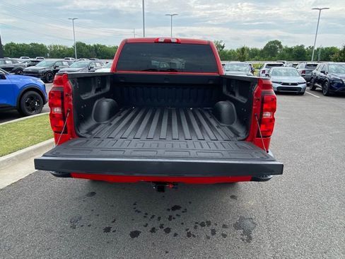 Used 2018 Chevrolet Silverado 1500 LT w/ All Star Edition AWD/4WD image 8