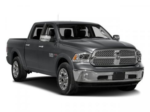 Used 2017 RAM 1500 Laramie w/ Convenience Group image 9