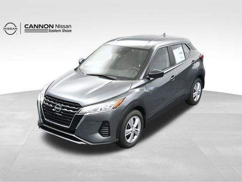 New 2025 Nissan Kicks Play S FWD image 48