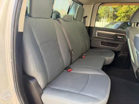 Used 2015 RAM 2500 SLT image 39