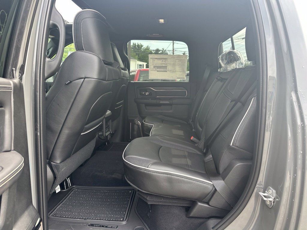 New 2027 RAM 2500 Limited AWD/4WD image 31