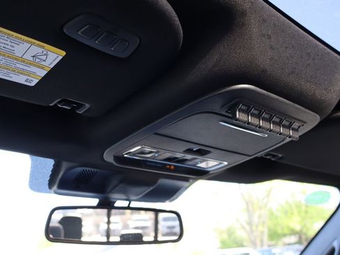Used 2025 Ford F150 Raptor AWD/4WD image 36