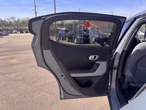 Used 2021 Polestar Polestar 2 image 15