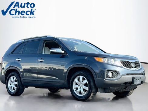 Used 2011 Kia Sorento 2WD w/ Convenience Pkg image 1