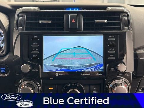 Used 2022 Toyota 4Runner TRD Off-Road image 16