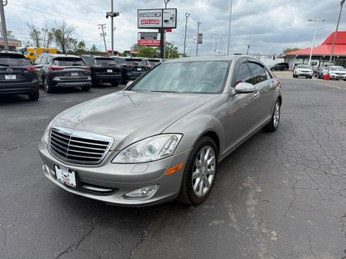 Used 2007 Mercedes-Benz S 550 image 3