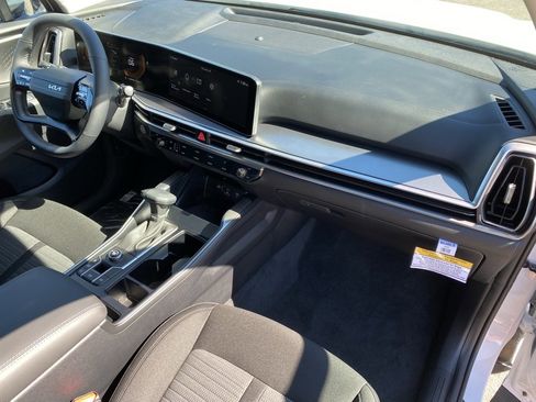 New 2026 Kia Sorento LX image 30