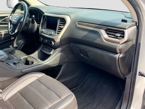 Used 2020 GMC Acadia Denali FWD image 33