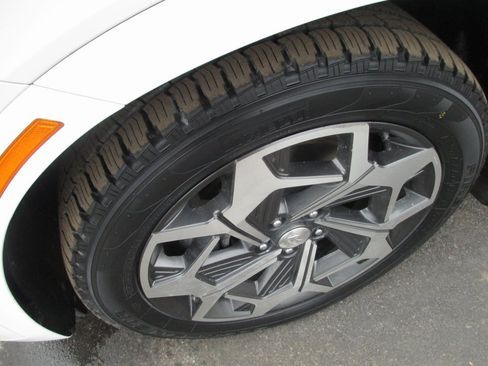 Used 2021 Hyundai Palisade Calligraphy image 11