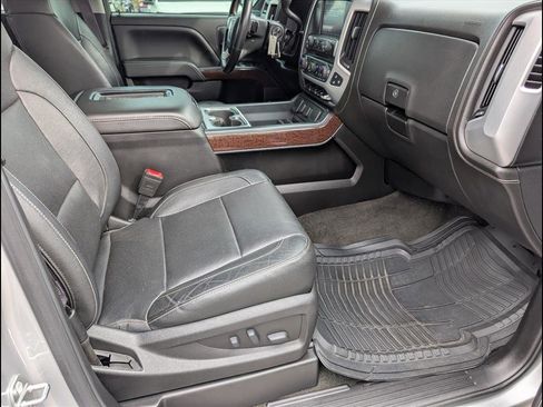 Used 2017 GMC Sierra 1500 SLT w/ SLT Premium Package image 17