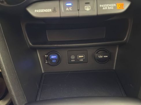 Used 2021 Hyundai Kona SEL AWD/4WD image 15