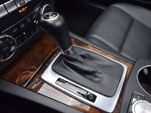 Used 2013 Mercedes-Benz C 300 4MATIC Sedan w/ Premium 1 Pkg image 21