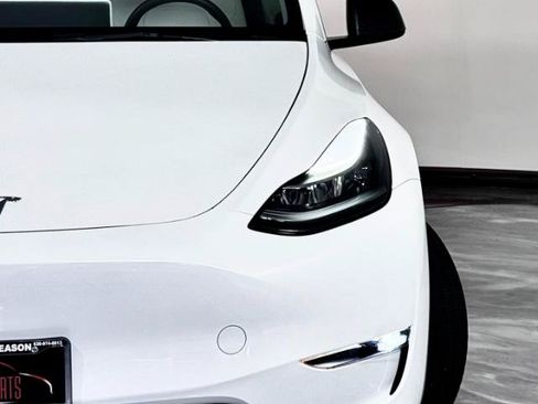 Used 2023 Tesla Model Y Long Range AWD/4WD image 6