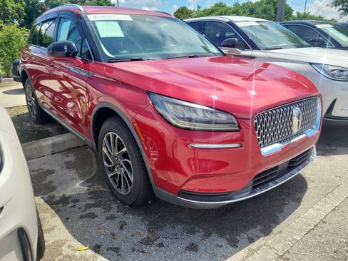 Used 2020 Lincoln Corsair FWD image 2