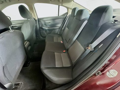 Used 2022 Nissan Sentra SV FWD image 31