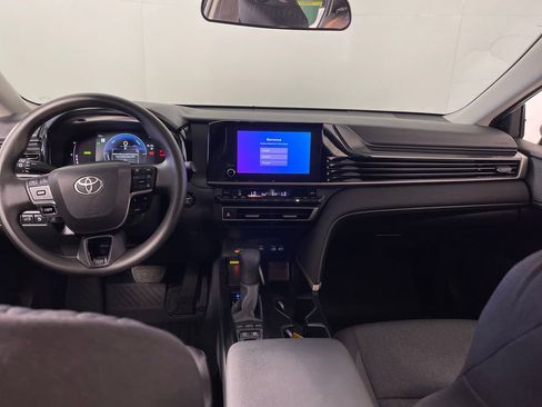 Certified 2025 Toyota Camry LE FWD image 14