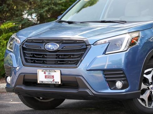 Certified 2023 Subaru Forester Premium AWD/4WD image 20