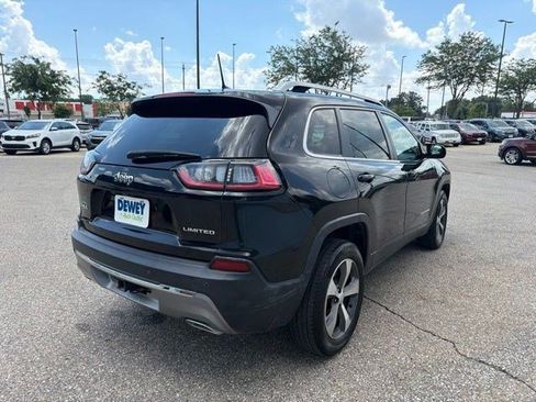 Used 2021 Jeep Cherokee Limited w/ Trailer Tow Group AWD/4WD image 5