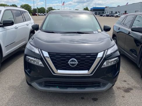 Used 2023 Nissan Rogue SV FWD image 11