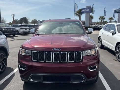 Used 2020 Jeep Grand Cherokee Limited image 2