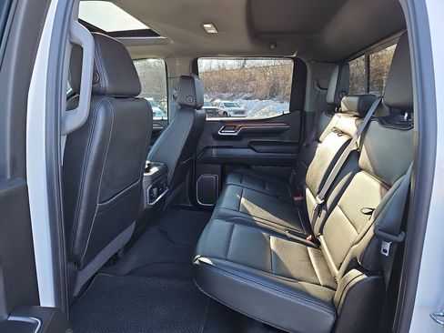 Certified 2022 GMC Sierra 1500 Denali w/ Technology Package image 10