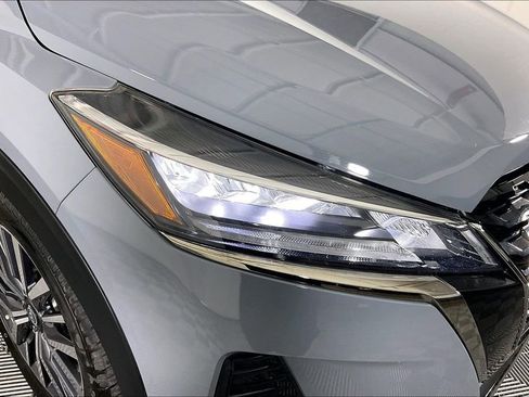 Used 2023 Nissan Kicks SR w/ SR Premium Package image 39