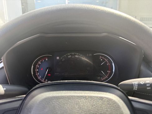 Used 2023 Toyota RAV4 LE AWD/4WD image 12